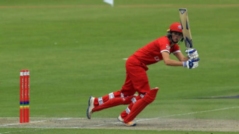 Smith Shines as Surrey Overcome Lancashire in Vitality Blast Opener