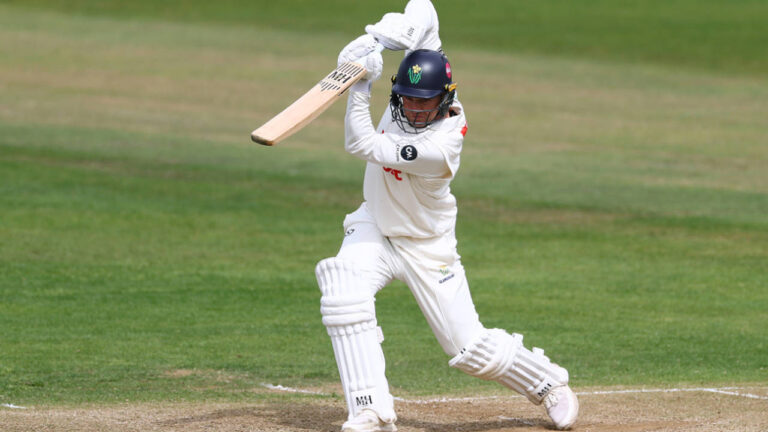 Ethan Bamber Shines as Warwickshire Battles Glamorgan in County Championship
