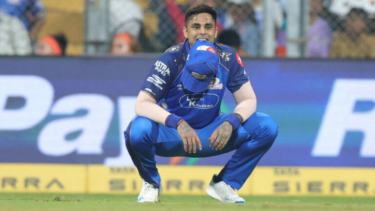 RCB Bowl Against MI as Hardik Pandya Remains Absent
