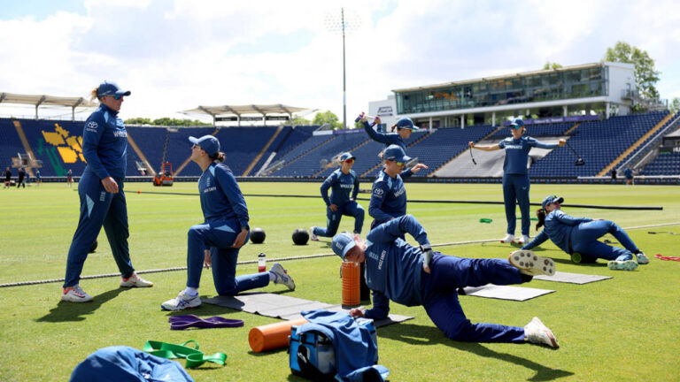 New Zealand Bowl First in Cardiff ODI Series Finale Amid Rain Threat