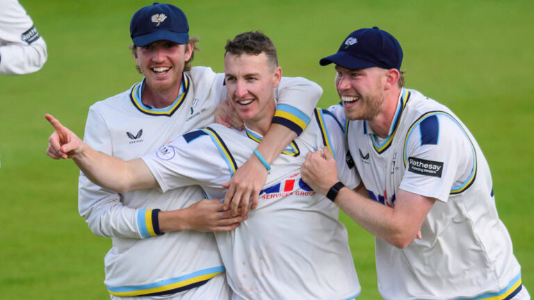 Yorkshire Dominate Surrey as George Hill and Harry Brook Shine at Headingley