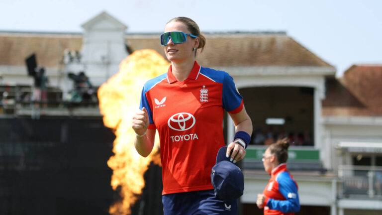 England bowl and hand debut to Corteen-Coleman; Harmanpreet rested – England Bowl First as India Rest Harmanpreet in T20I Opener
