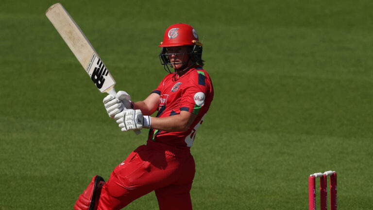 Lanning caning sees of Somerset for Lancashire’s first win – Meg Lanning Dominates as Lancashire Thunder Secure First Blast Victory