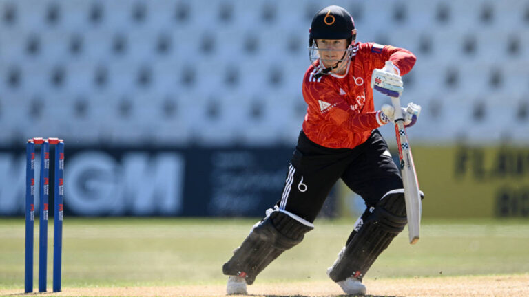Knott’s four trumps five from Potts as Blaze down Lancashire and top Vitality Blast table